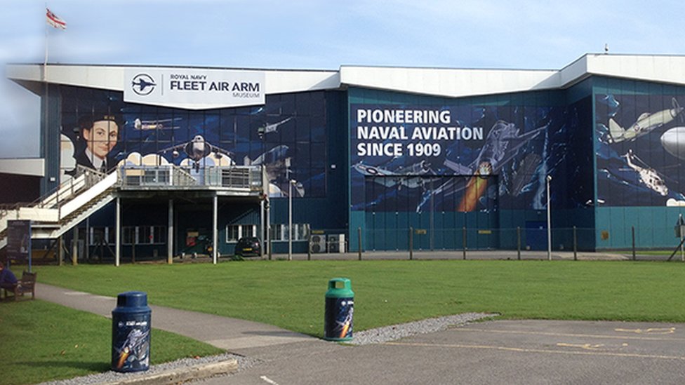 Музей авиации флота, Йовилтон