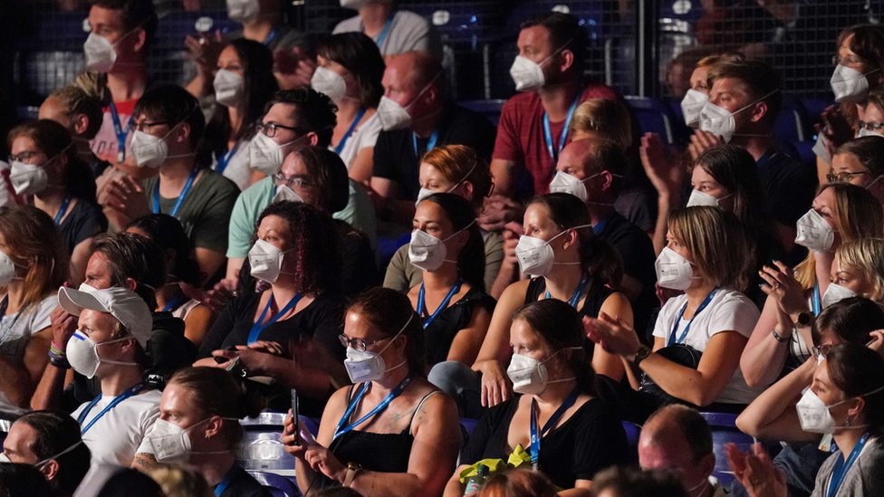 Los asistentes al concierto llevaron máscaras protectoras para el estudio, en Leipzig, el 22 de agosto de 2020