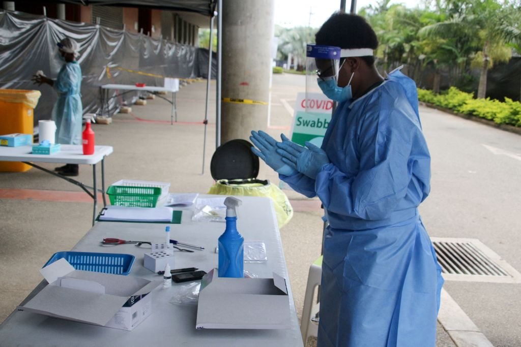 Un banco de pruebas de covid-19 en Papúa Nueva Guinea