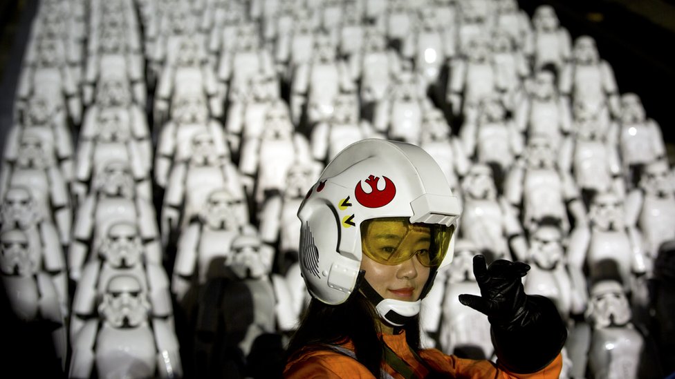 no clone storm trooper in force awakening