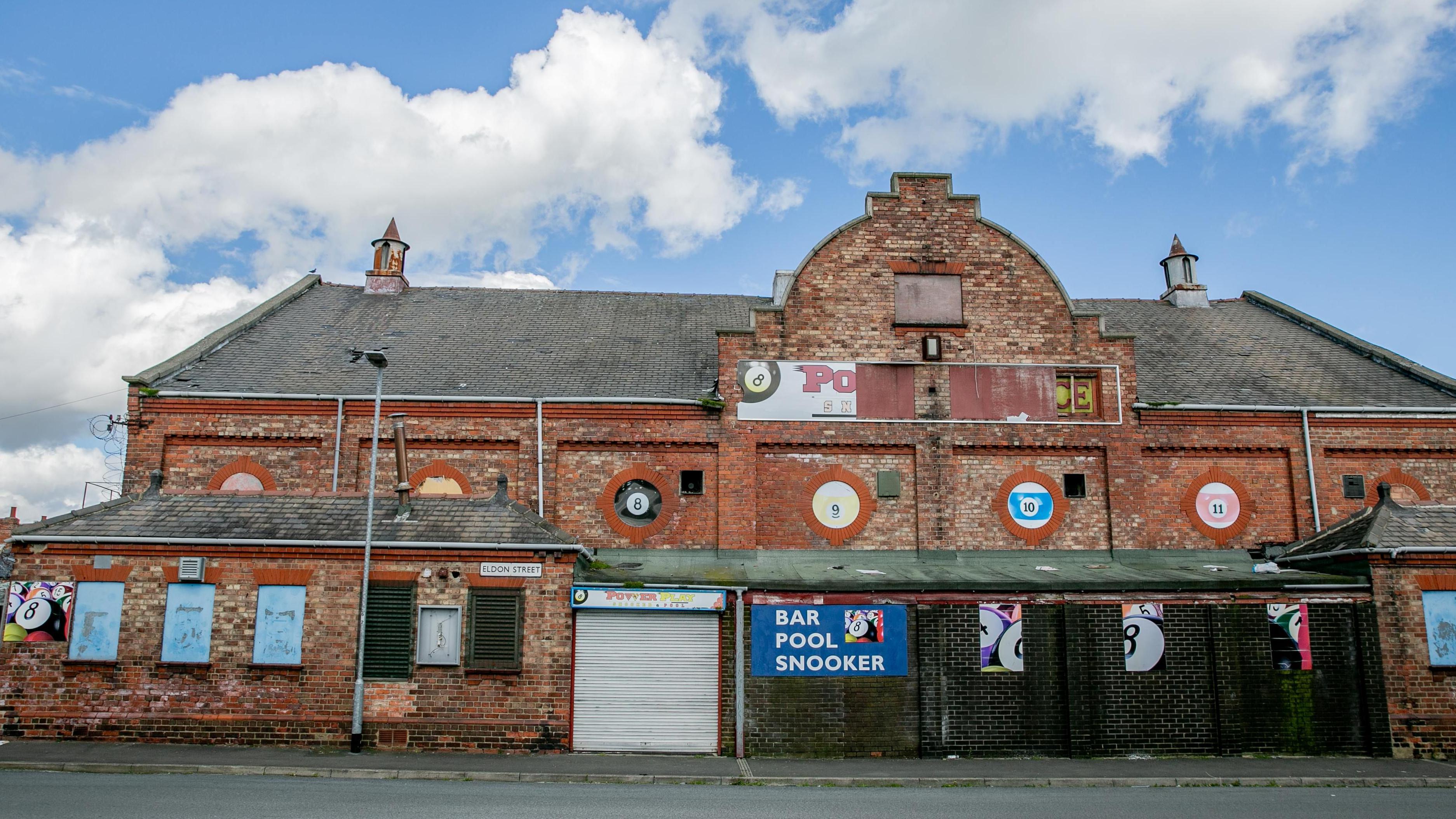 Darlington Scala cinema to be demolished for homes - BBC News