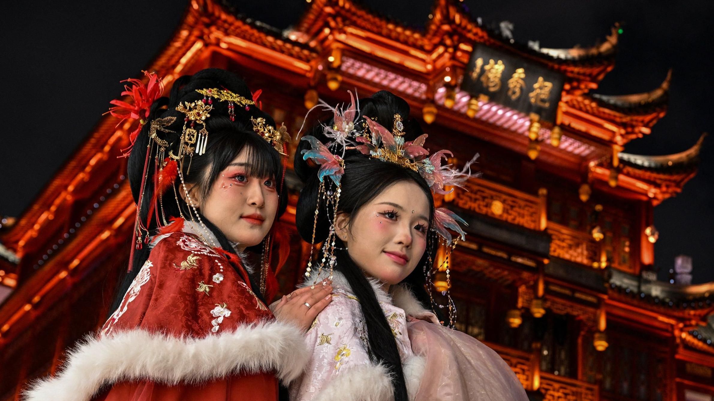 Is this a 'very Chinese time in your life'? Chinamaxxing trend boosts China's soft power Is this a 'very Chinese time in your life'? Chinamaxxing trend boosts China's soft power