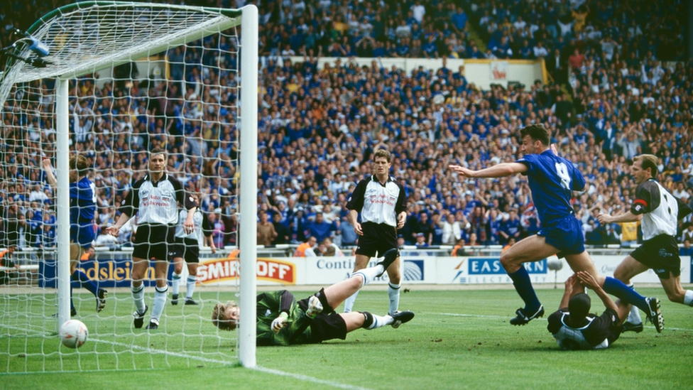 Championship play-off final: Four decades of play-off drama - BBC News