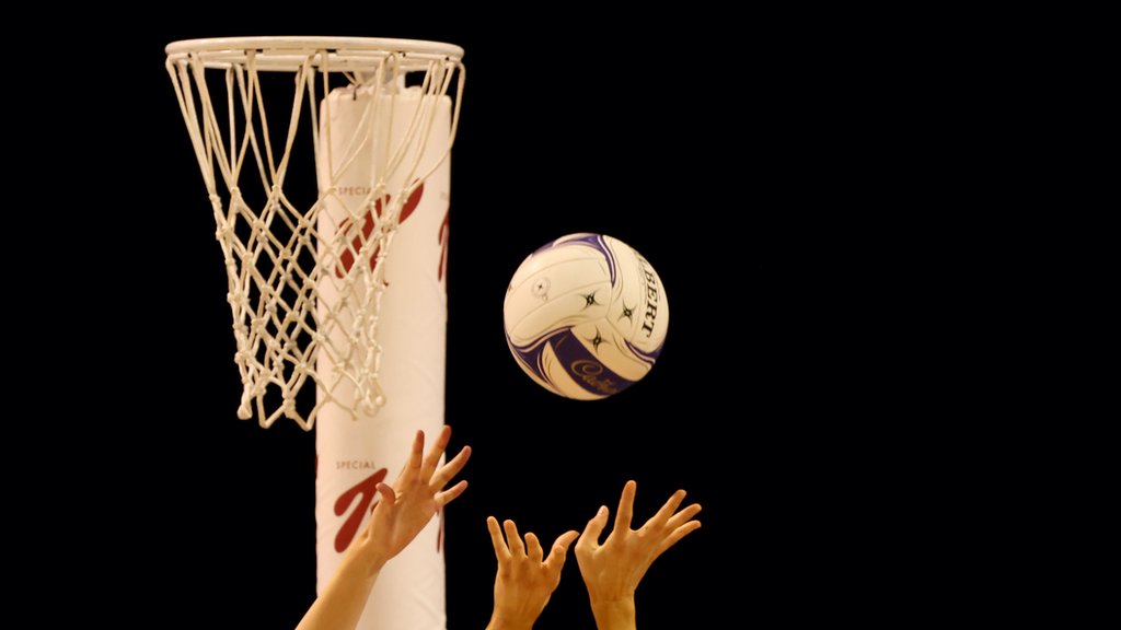 England netball: The Roses make history in New Zealand - CBBC Newsround