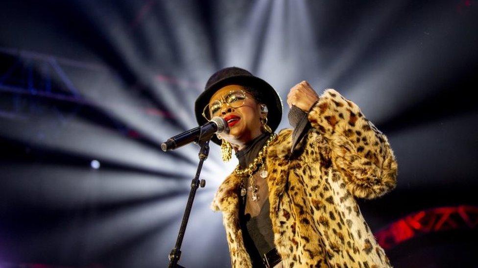 Penyanyi AS, Lauryn Hill, tampil di Baloise Session, Basel, Swiss pada 05 November 2018 (EPA/PATRICK STRAUB).