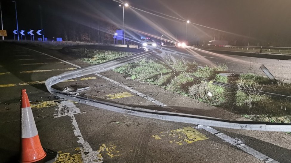 A4232 Delays after lorry crashes through central barrier