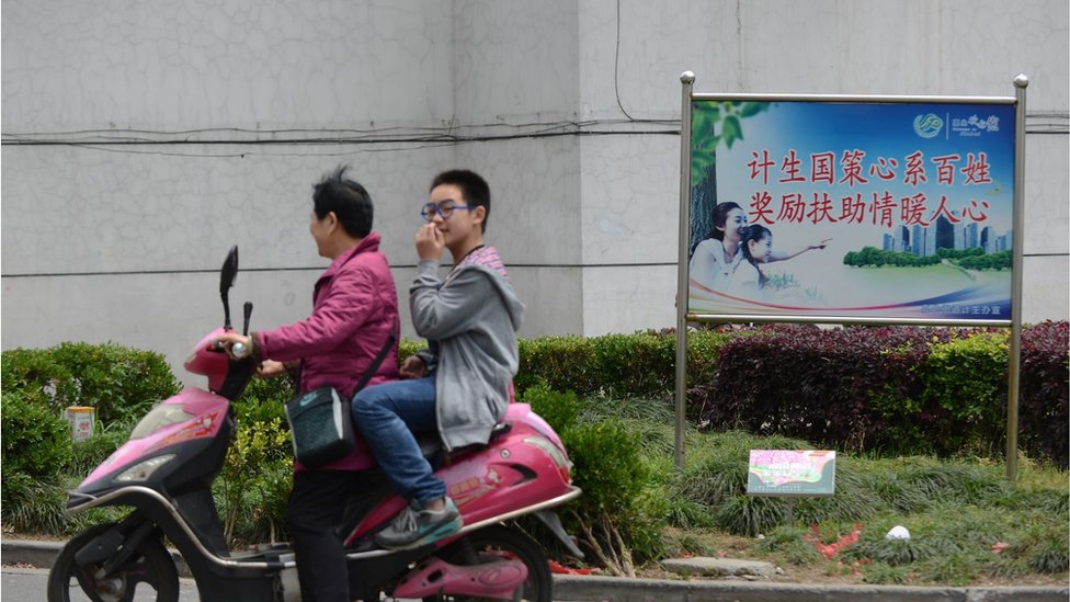 為了減緩人口增長，中國自1980年代開始執行嚴格的獨生子女政策