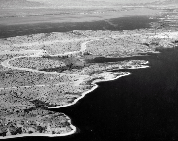 Vista aérea del lago Havasu en una fotografía antigua.