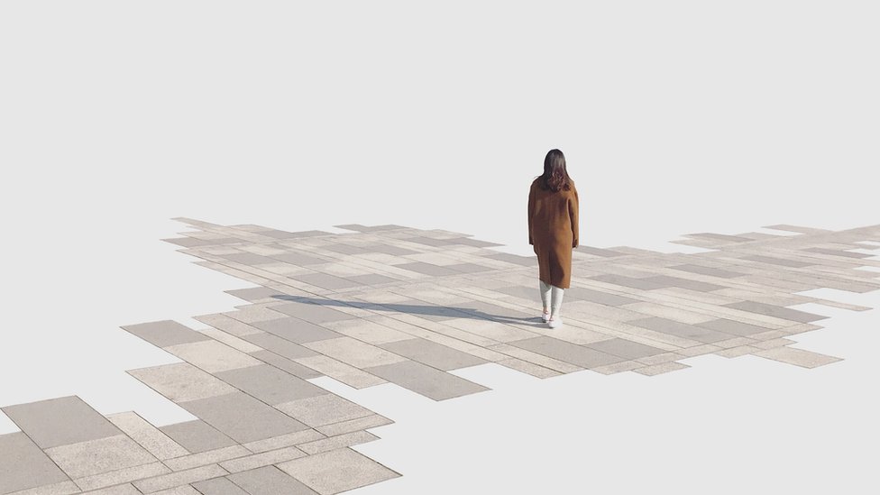 Mujer caminando sola, Corea del Sur