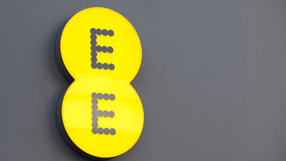 Логотип EE