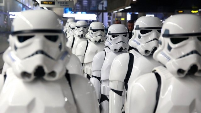Одна такая "армия" ботов писала только цитатами из "Звездных войн"