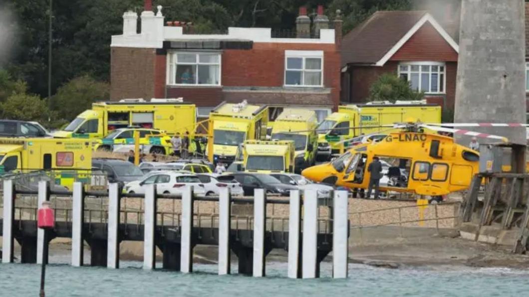 Girl, 6, dies after Shoreham sea tragedy which killed Palestinian family -  BBC News