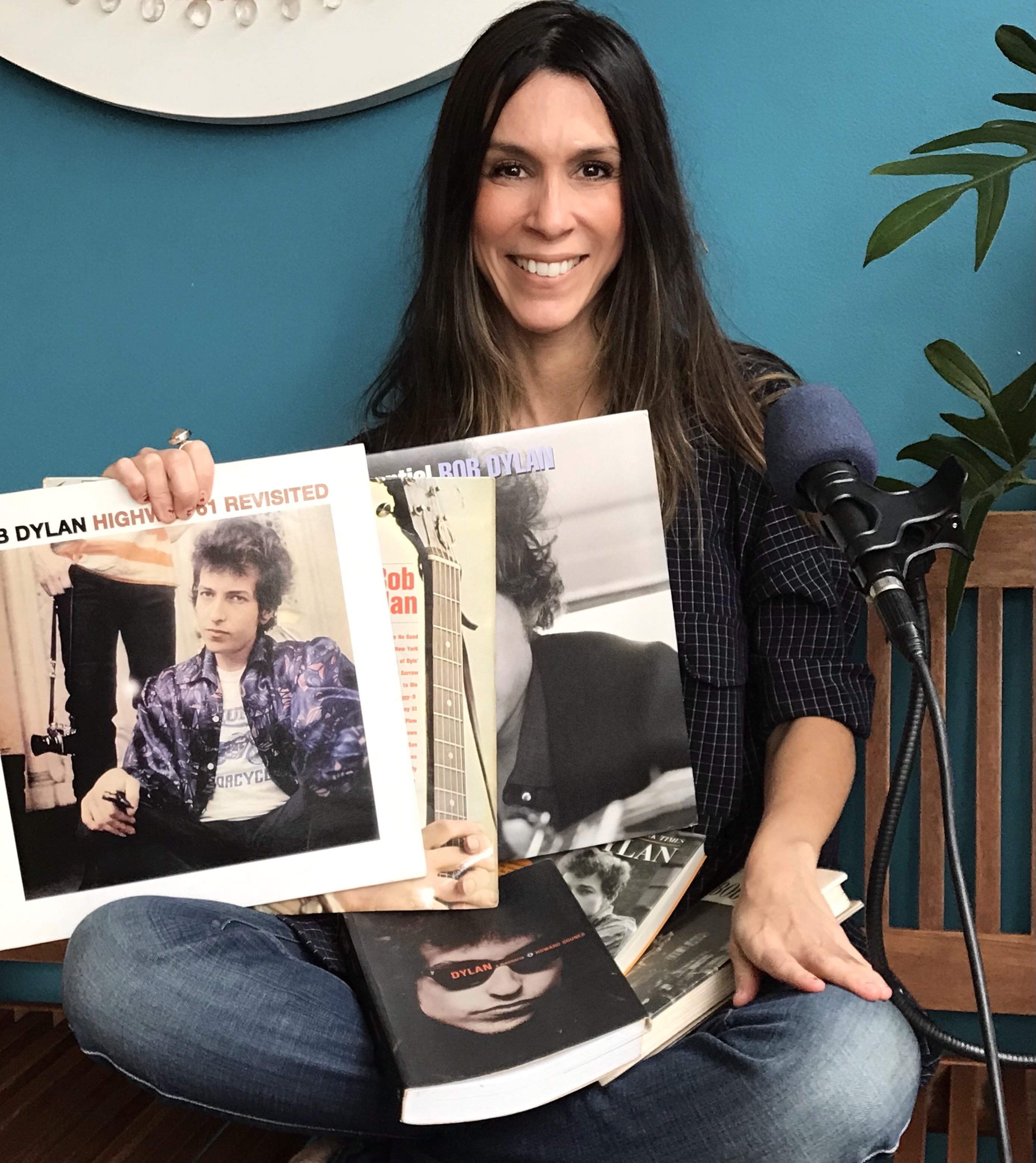 Sarah Oliveira com álbuns de Dylan