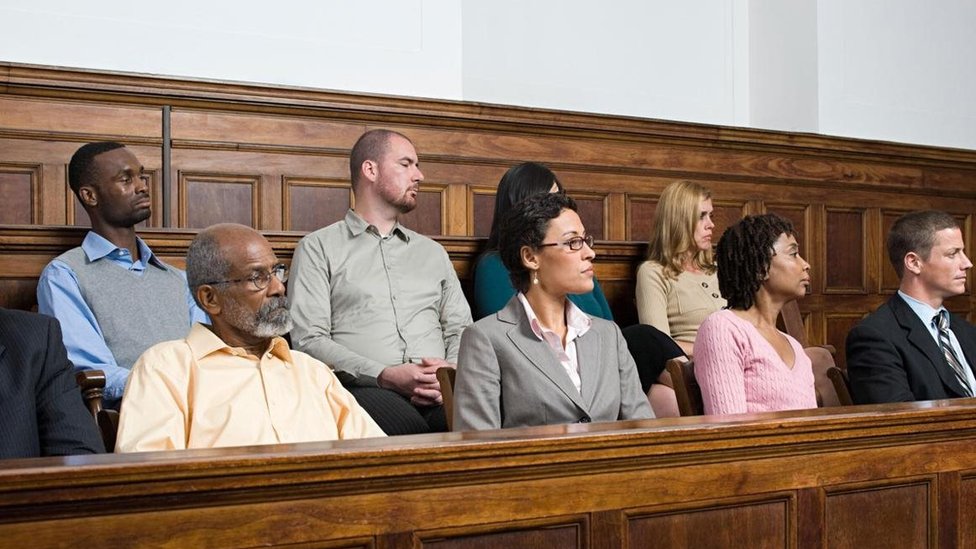 El público puede mostrarse más resistente al atractivo de la ciencia en la corte que lo que muchos piensan. Jurado