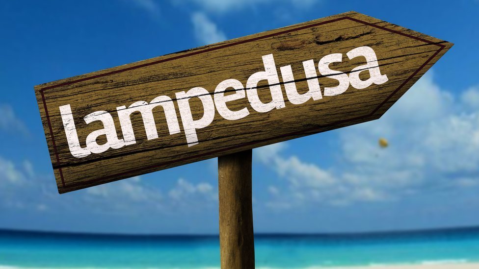 Señal que dice Lampedusa