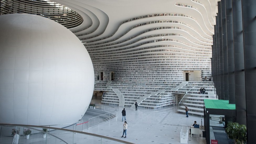 Biblioteca Tianjin Binhai, en China