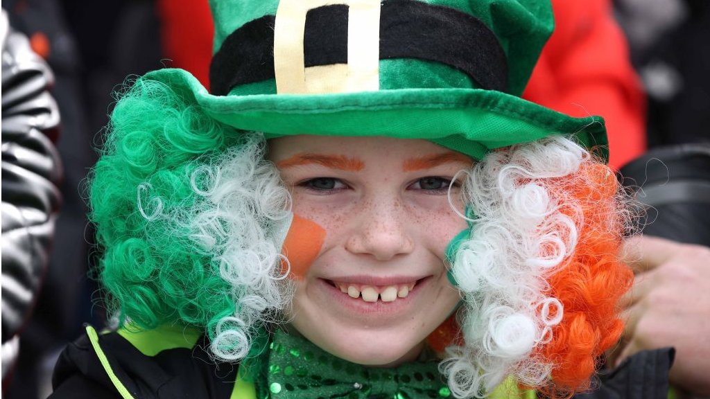 St Patrick's Day: The patron saint who 'liked a drink' - BBC News