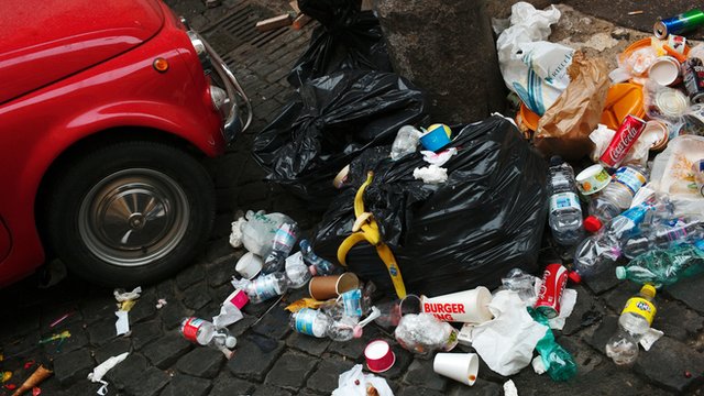 Rubbish in Rome