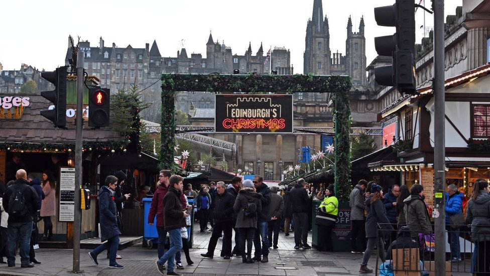 Рождественский базар Эдинбурга
