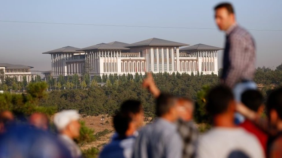 أحاط الجدل بقصر أردوغان الرئاسي الذي كلف أموالاً طائلة في أنقرة