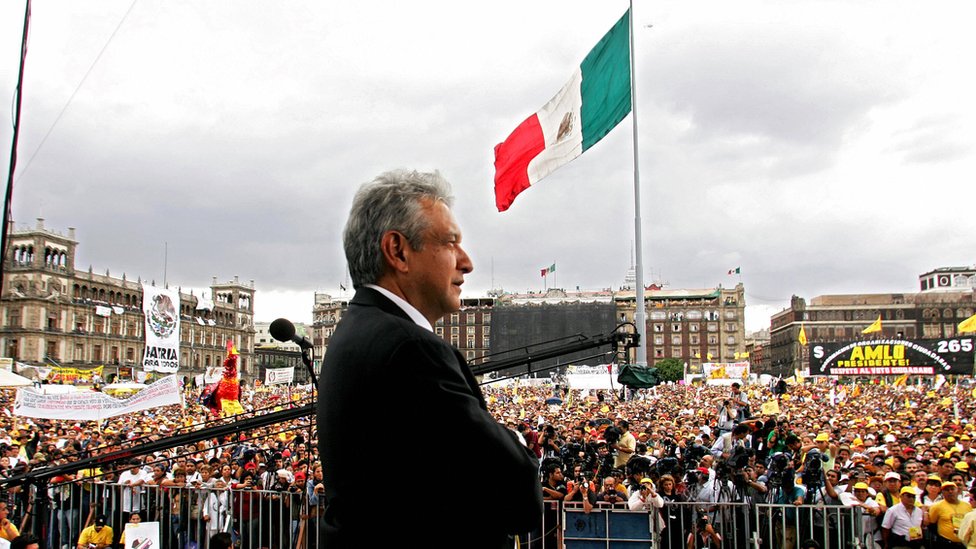 López Obrador en el Zócalo