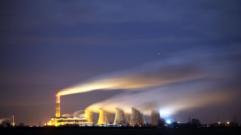 Cooling towers: Eyesores or sights for sore eyes? - BBC News