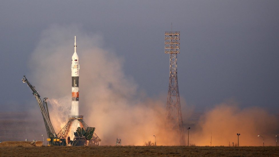 Get Tim Peake Rocket Launch Images