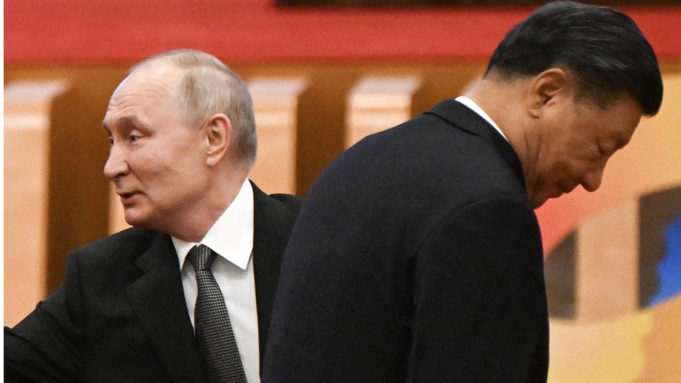 普京再次當選後首選到中國訪問，2023年3月習近平開展第三個任期也是首先到俄羅斯訪問。