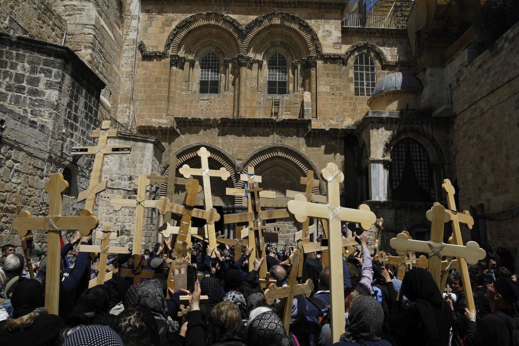 Fachada del Santo Sepulcro durante las celebracione de Semana Santa.