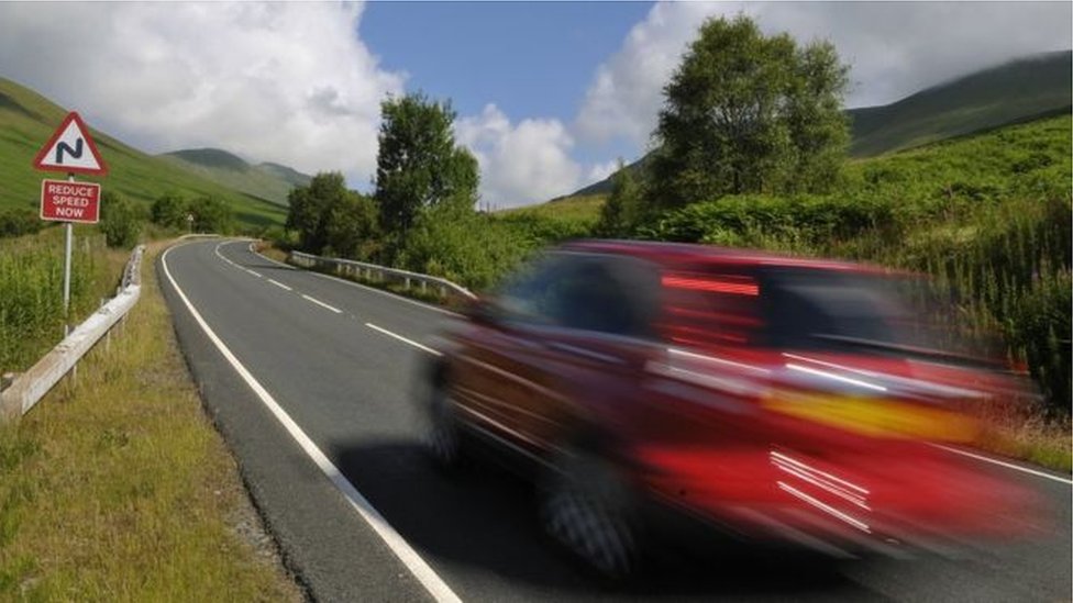 Road safety campaigners call for anti speeding system in all new cars