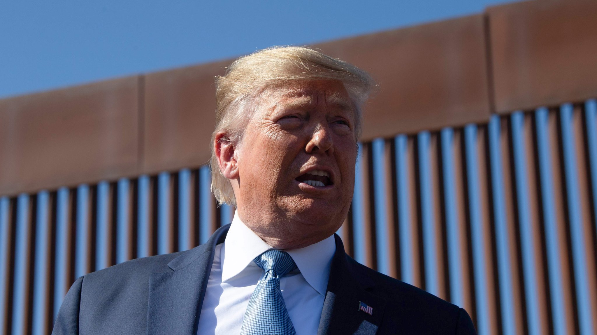 El presidente de Estados Unidos, Donald Trump, durante una visita a la frontera entre EE.UU. y México