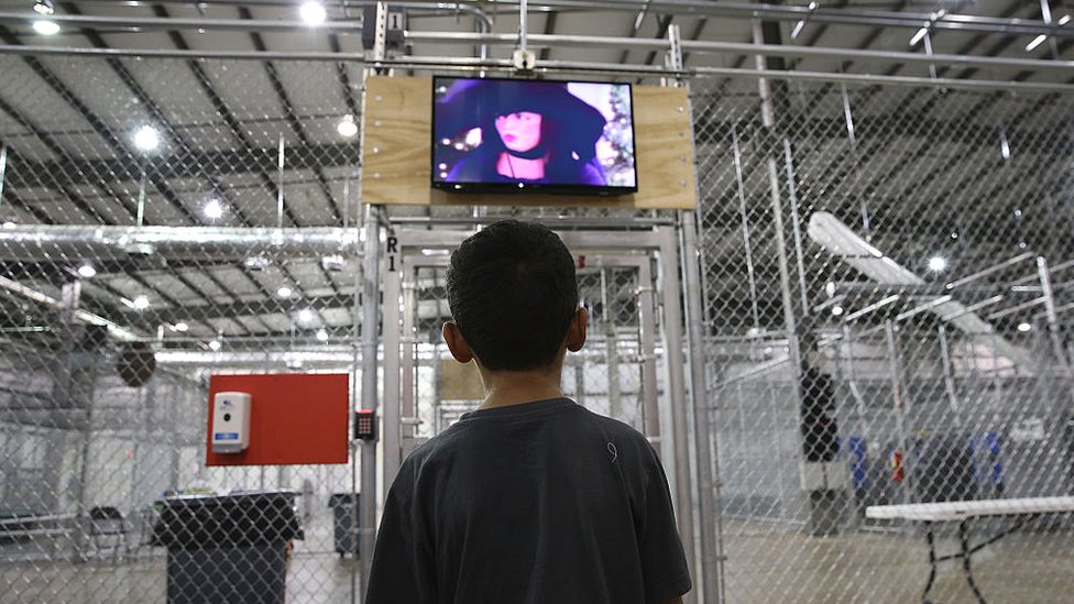 Temporary detention holding centre in McAllen, Texas in 2014