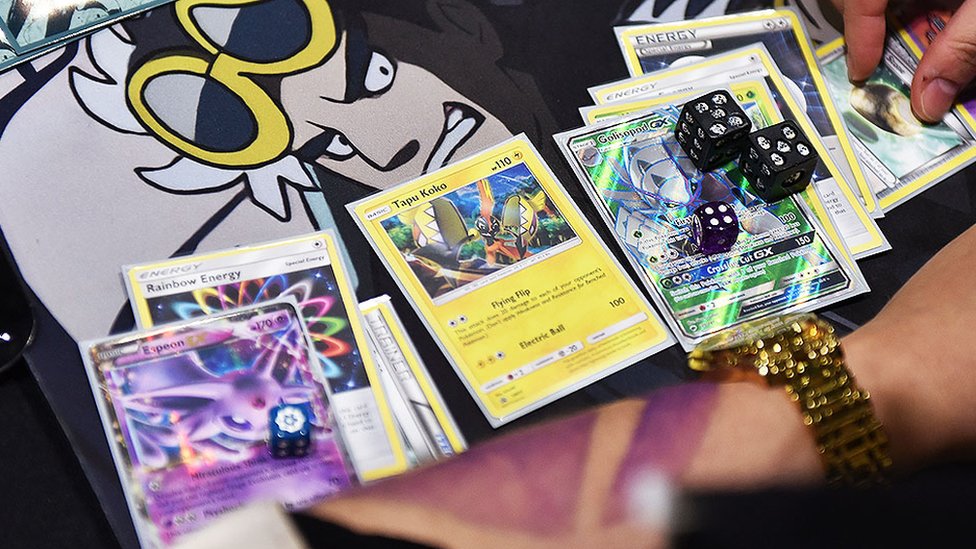 Pokemon Rapper Logic Spends 173 000 On Rare Charizard Card c News