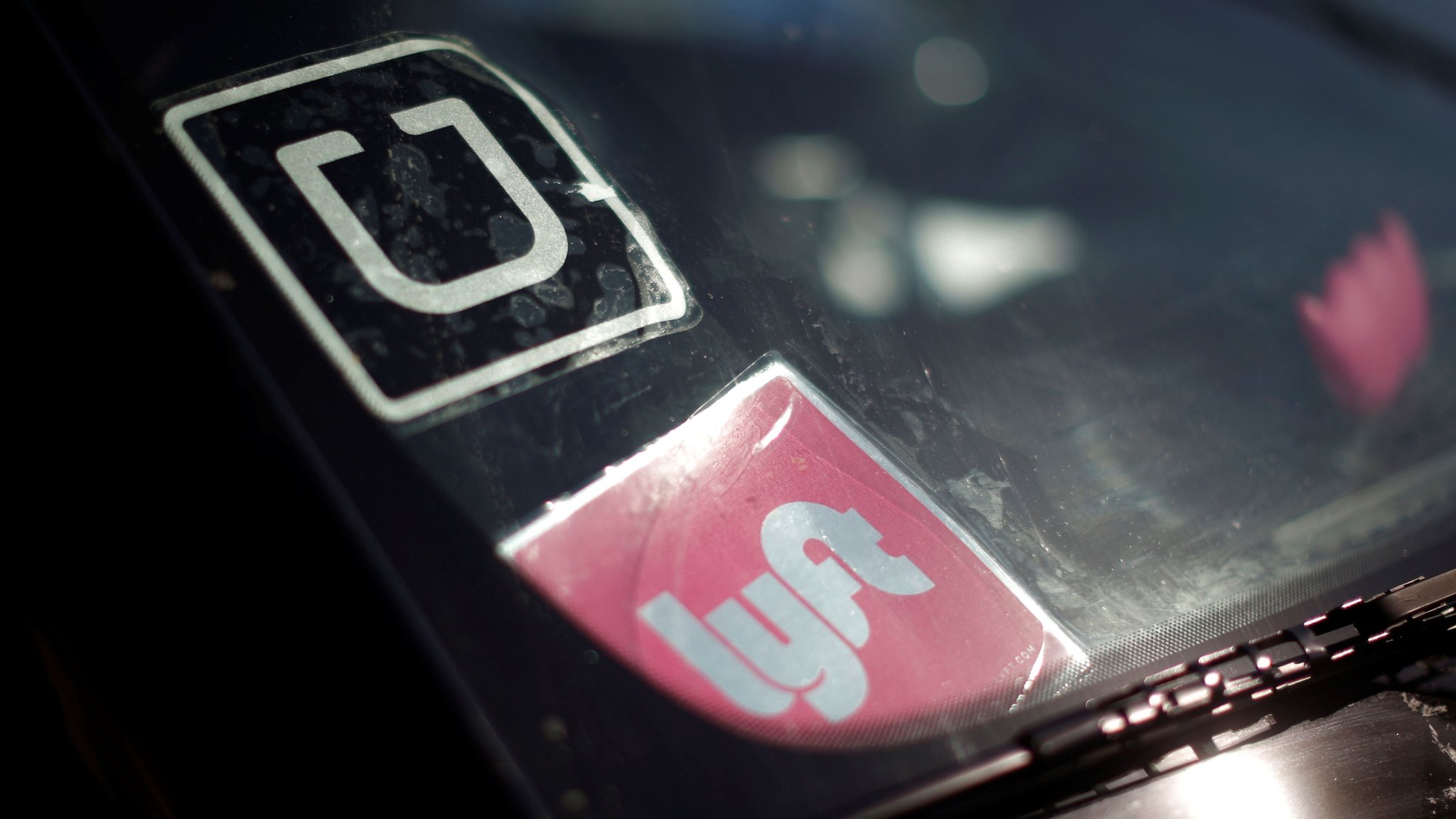 Uber and Lyft to swap data on banned drivers