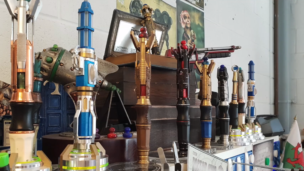 the master's laser screwdriver toy