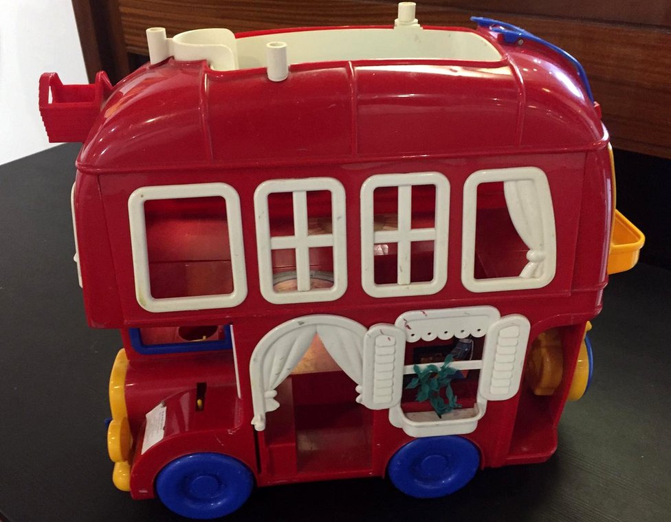 big red fun bus toys r us