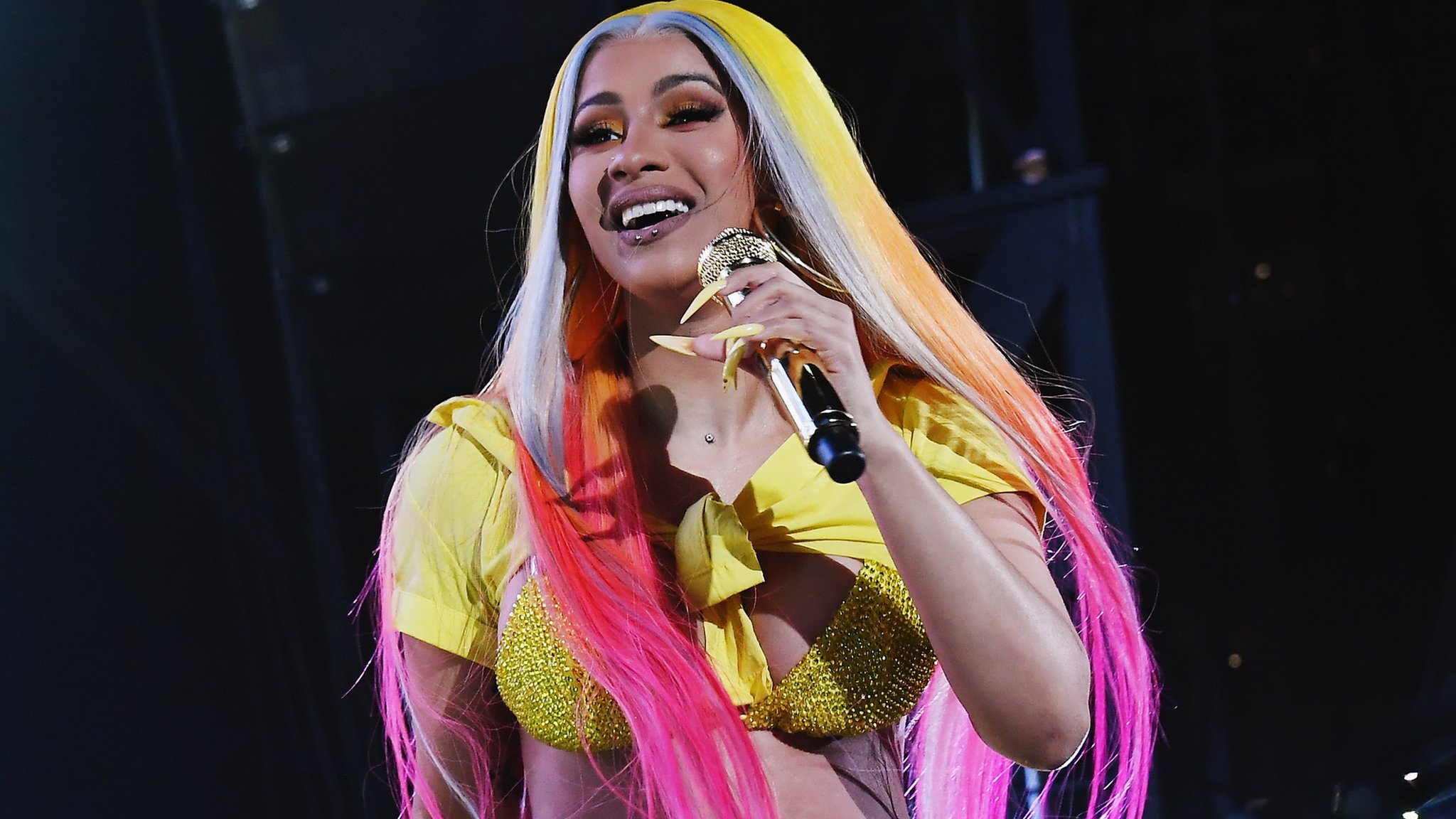 Cardi B pulls out of headlining Parklife festival this weekend - BBC News