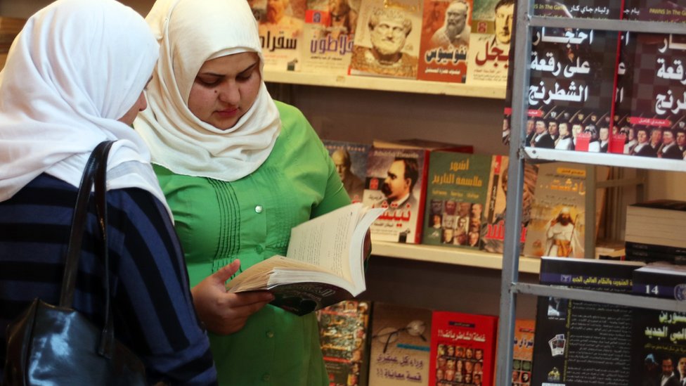 En Medio Oriente la poesía es parte importante de la vida cotidiana. Feria del libro en Damasco