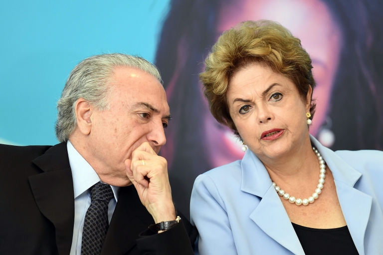 Temer fue el compañero de fórmula de Rousseff en dos ocasiones. Temer fue el compañero de fórmula de Rousseff en dos ocasiones.