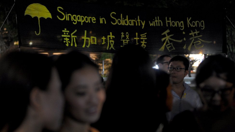 2014年香港爆發佔領運動時，有人在新加坡舉行集會聲援香港。