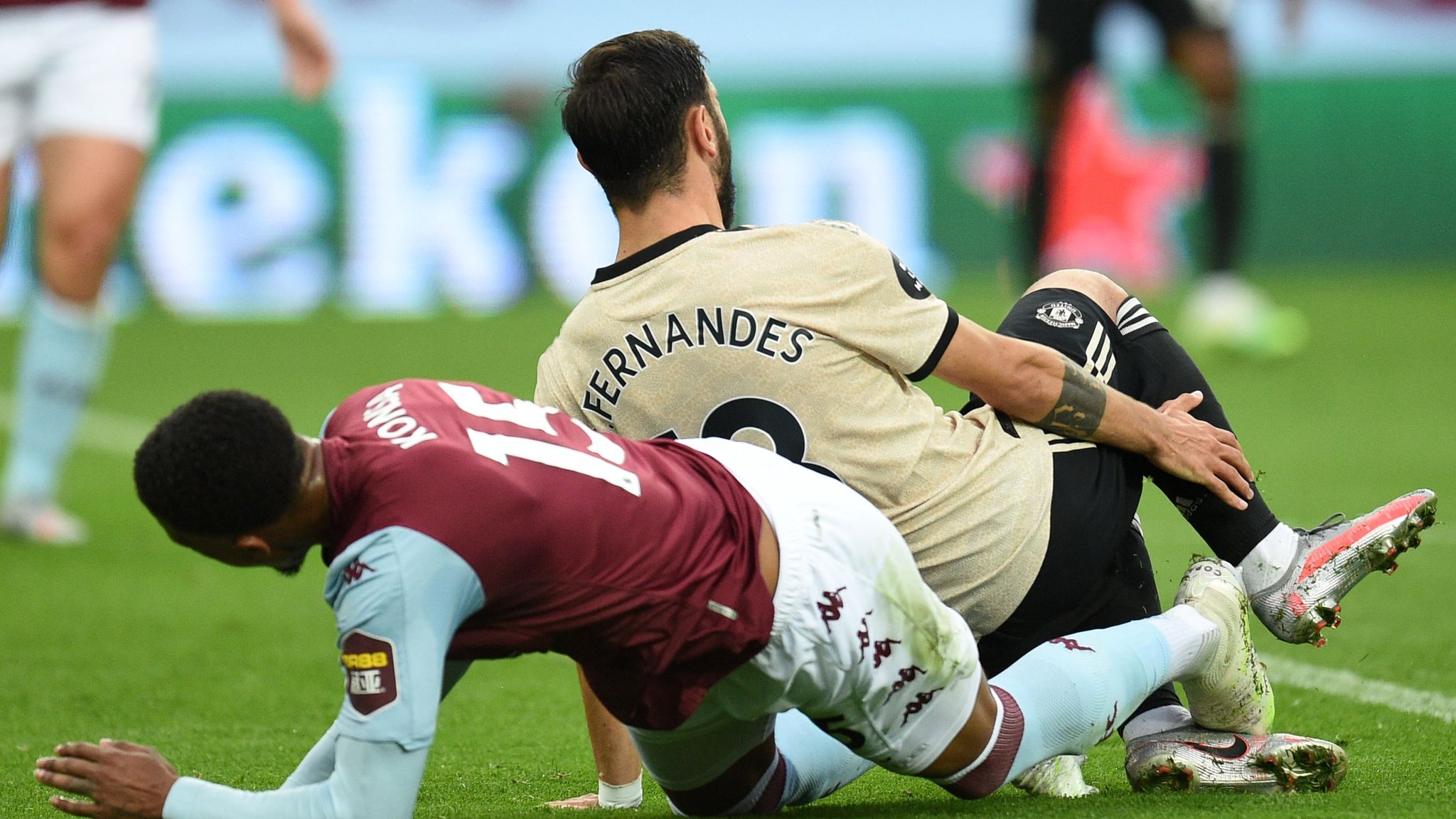 Premier League confirms wrong penalty decisions in all Thursday games