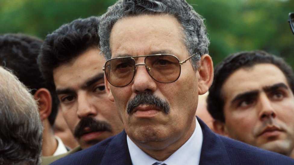 وزير دفاع الجزائر السابق خالد نزار