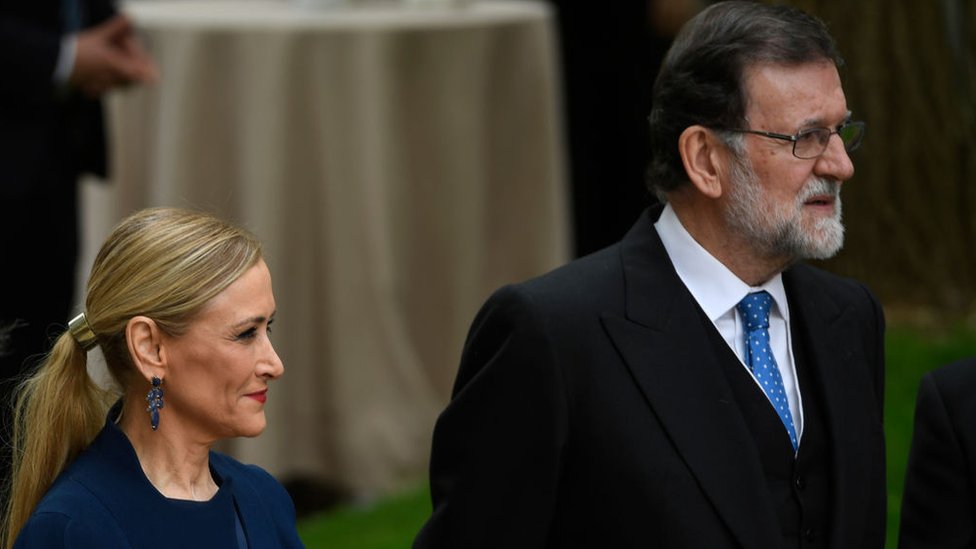 Cristina Cifuentes y Mariano Rajoy.