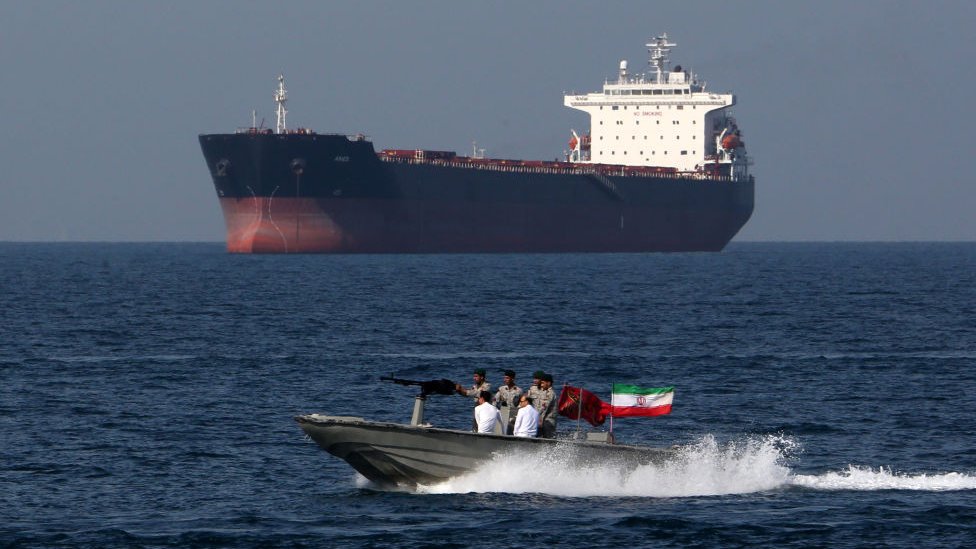 مناورات إيرانية في الخليج
