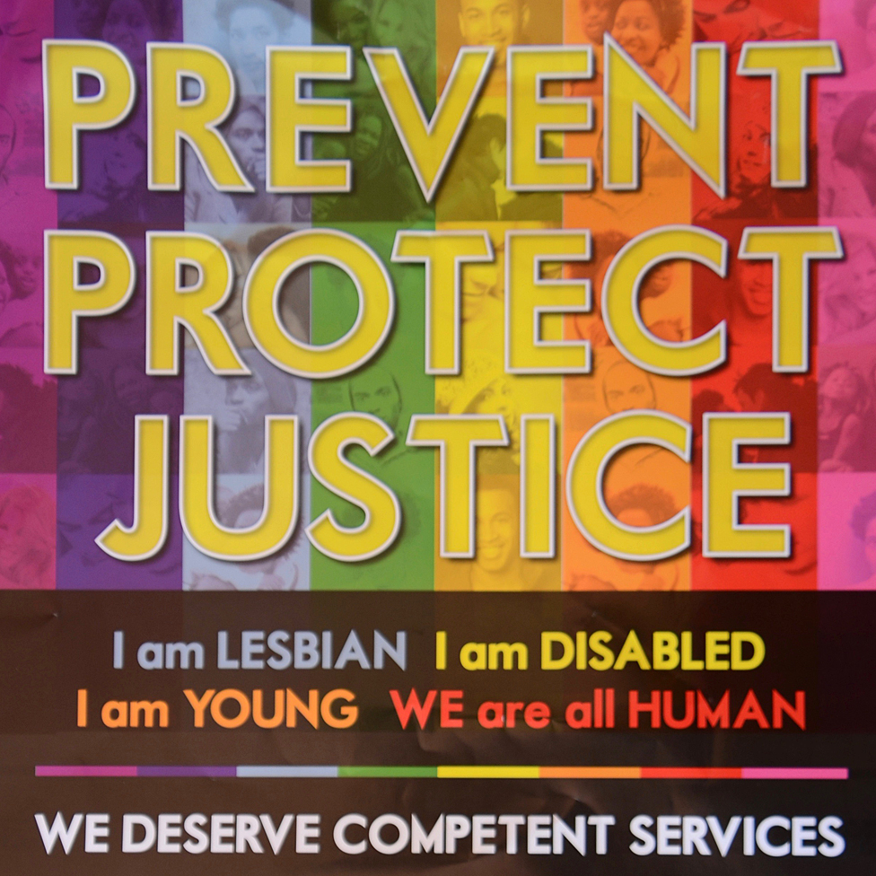 Плакат кампании со словами: Предотвратить защиту правосудия