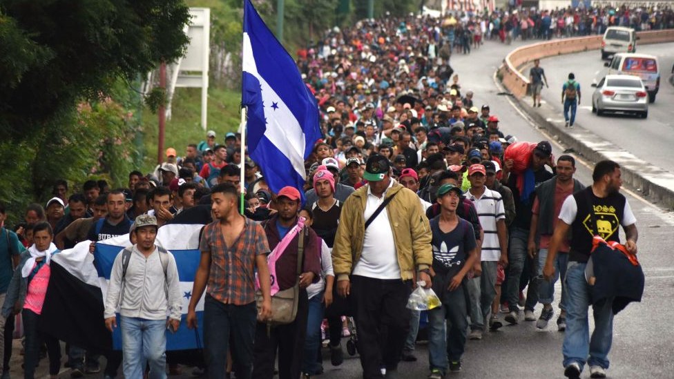 ABD - Meksika sınırına ilerleyen göçmenler