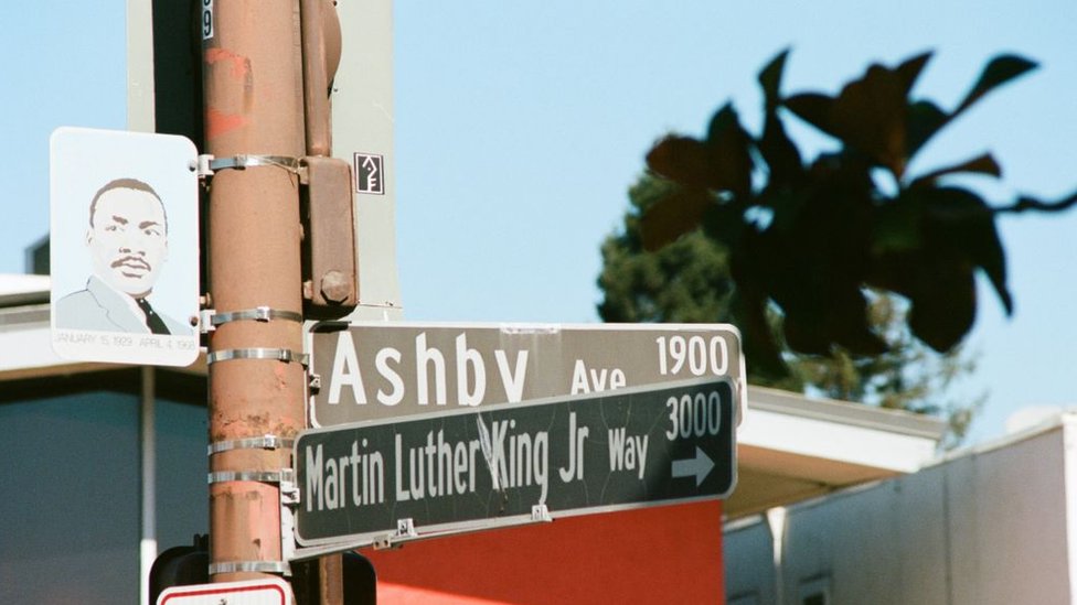 Martin Luter King znak ulica