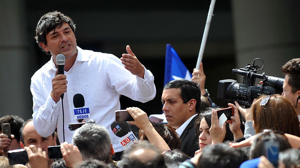 Franco Parisi durante la campaña de 2013.