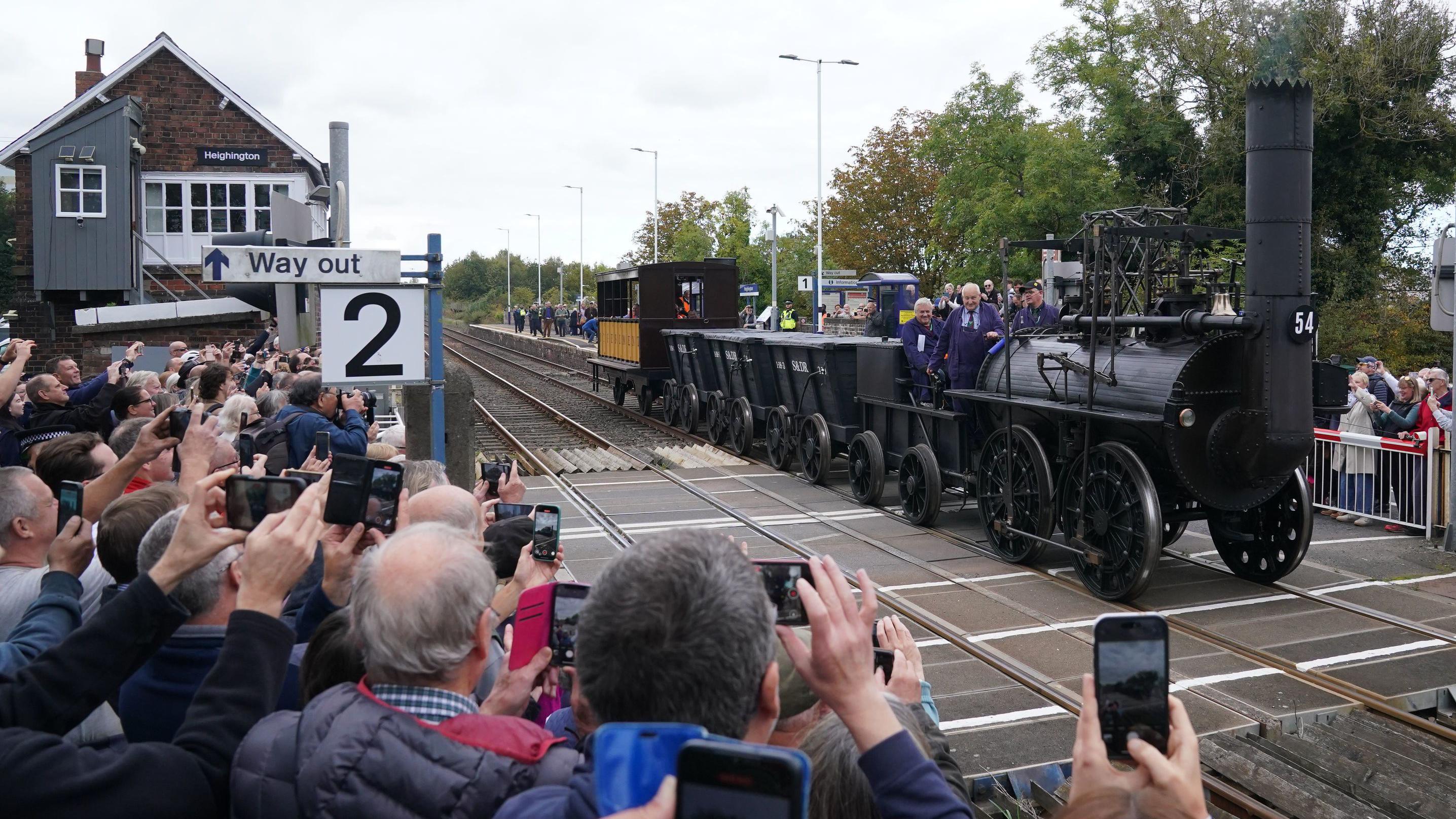 Stockton and Darlington Railway 200: Locomotion No 1 replica