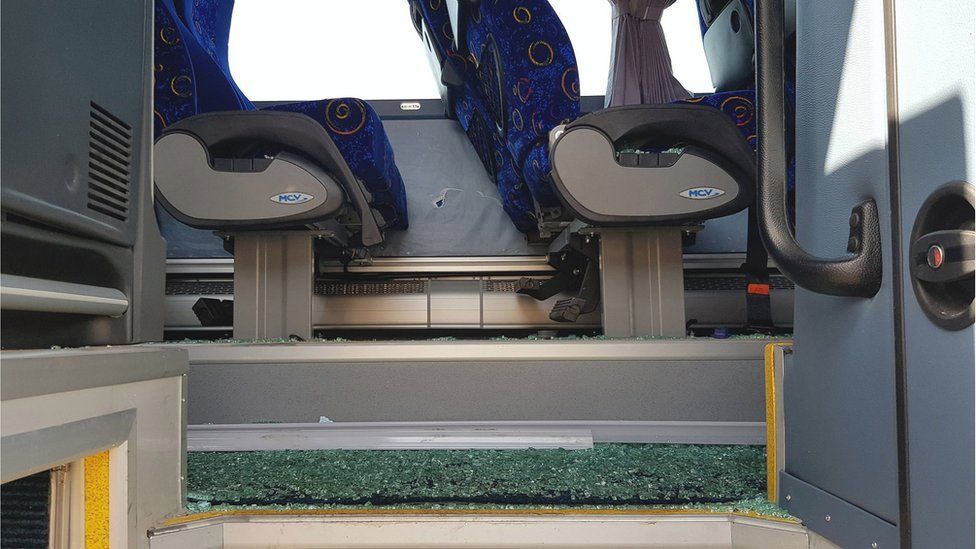 Bus pariwisata